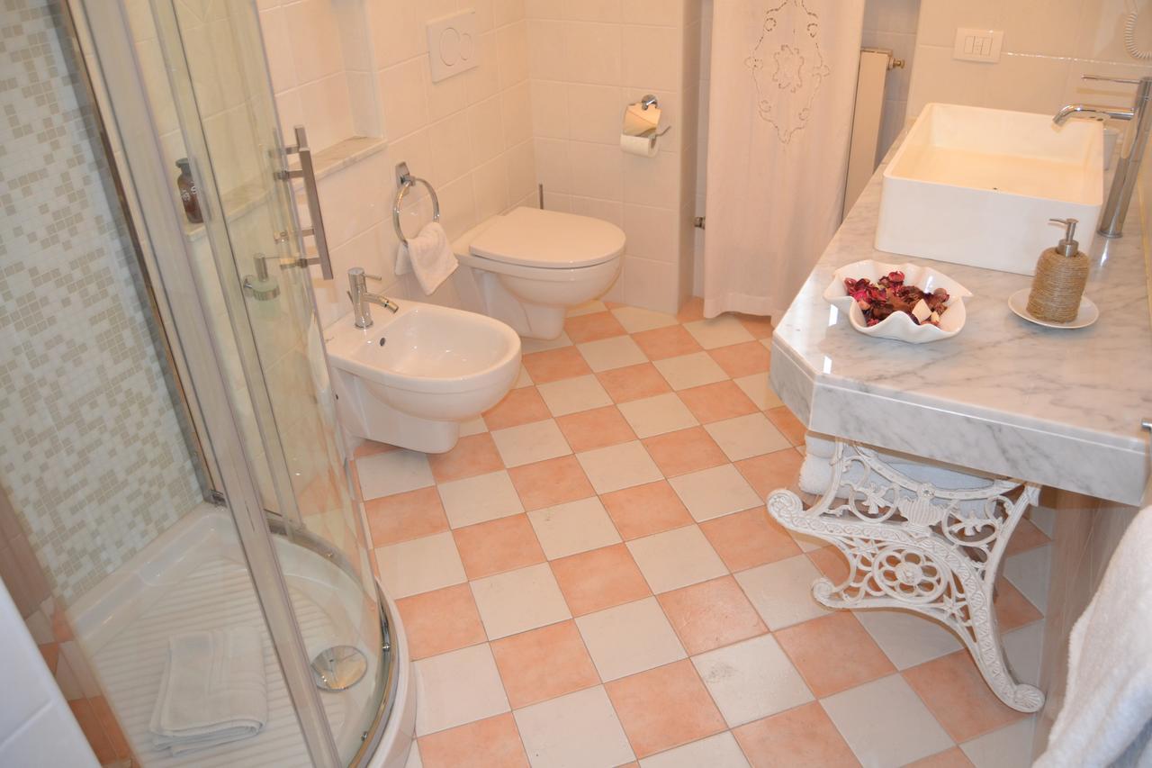 B&B Villa Il Poggiolino Molino del Piano Exteriör bild