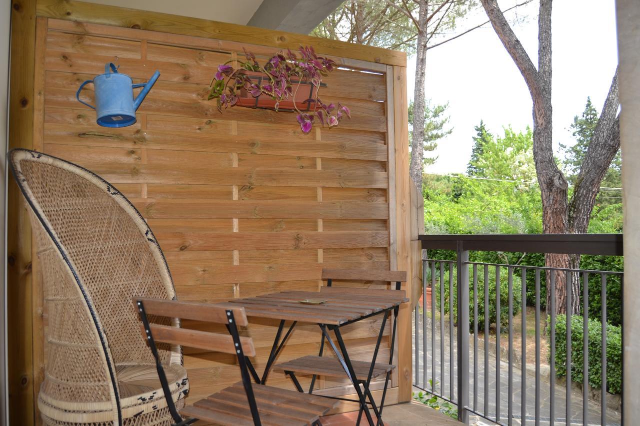 B&B Villa Il Poggiolino Molino del Piano Exteriör bild