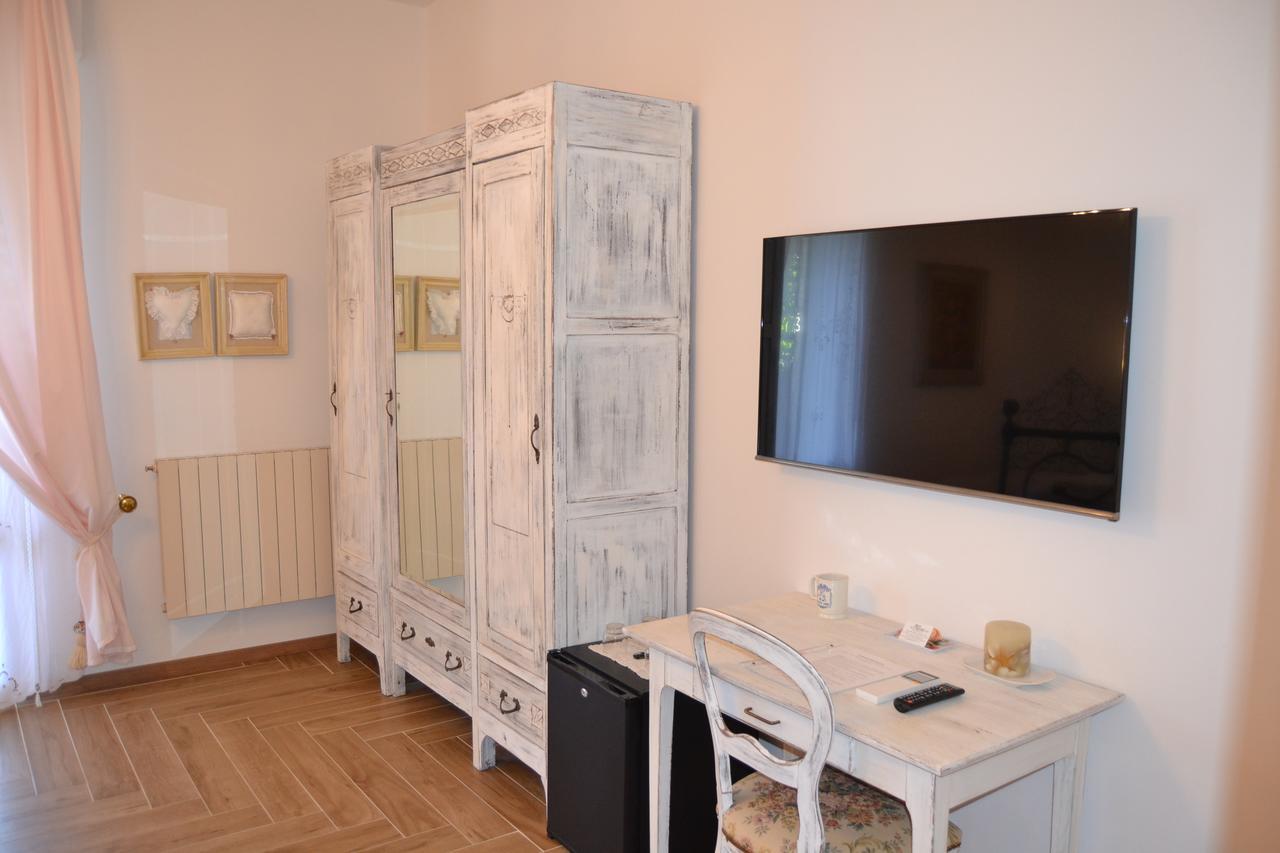 B&B Villa Il Poggiolino Molino del Piano Exteriör bild