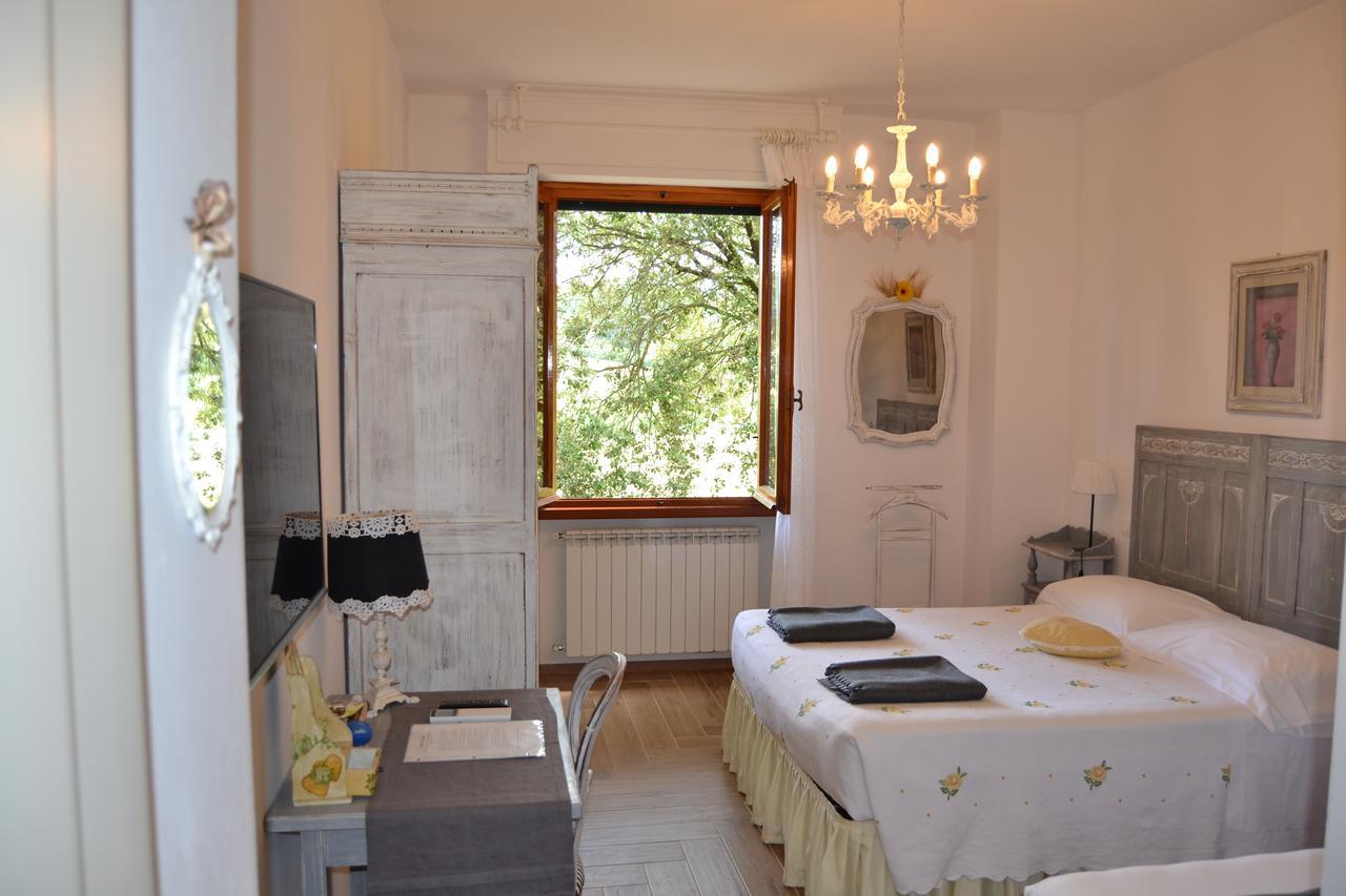 B&B Villa Il Poggiolino Molino del Piano Exteriör bild